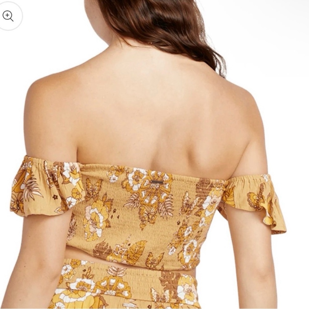 Volcom Floral Ruffle Crop Top - Picture 2 of 7